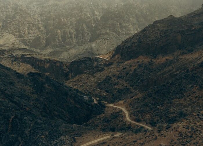 Jebel Akhdar Guide: Oman’s Green Mountain, Honestly Explained